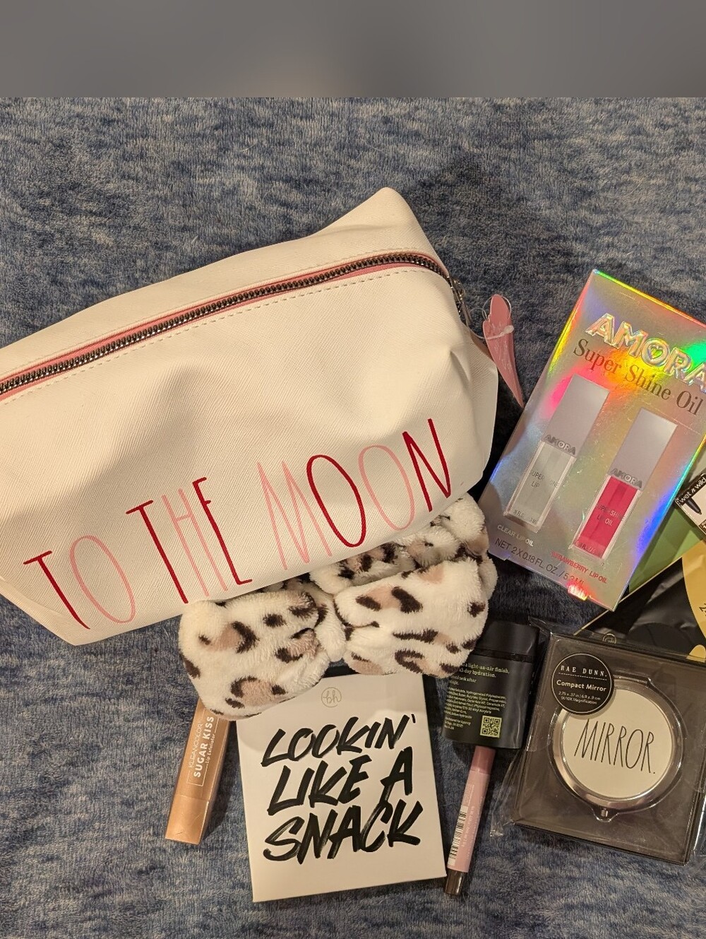 NWT Rae Dunn White Cosmetic Bag with Accessories